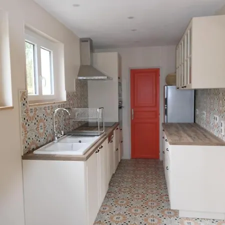 Le Clos De Lily בית נופש *