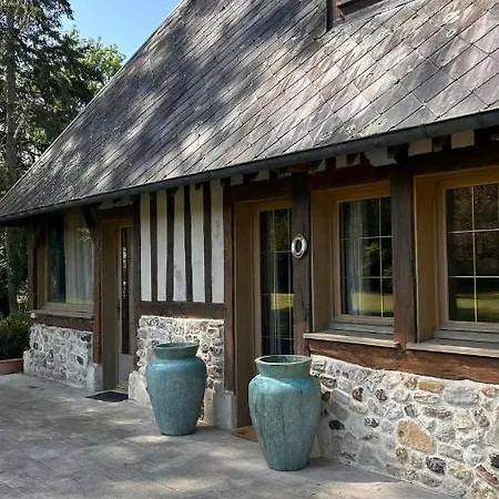 Le Clos De Lily Дом отдыха *