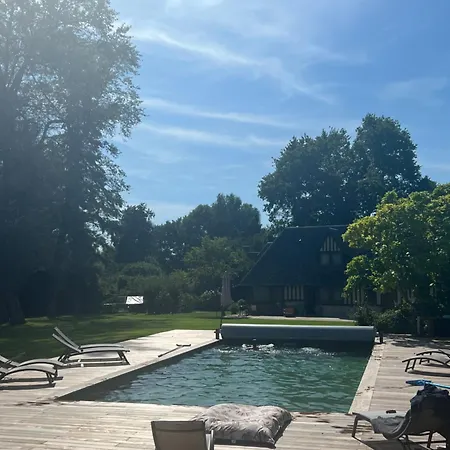 Le Clos De Lily Сasa de vacaciones *